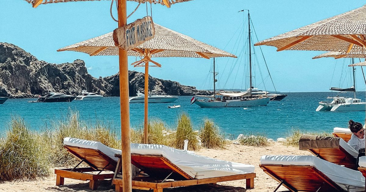 Cómo buscar trabajo en hostelería en Ibiza este verano